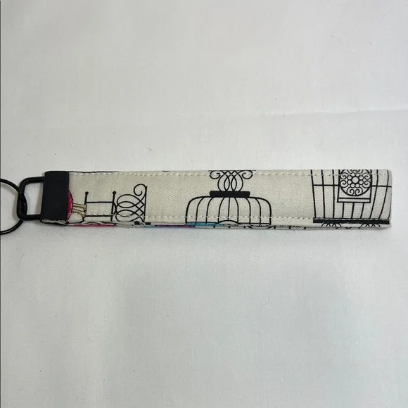 Handmade Bird Patterned Wristlet Clutch - Picture 7 of 8